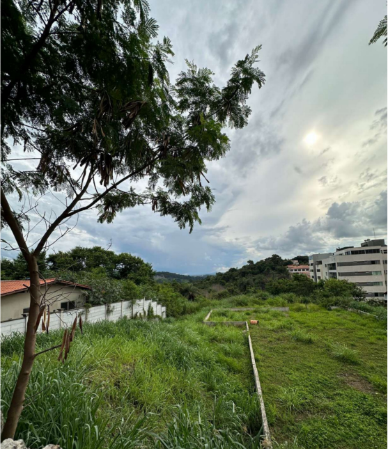 LOTE COM QUADRA DE VÔLEI DE AREIA, QUIOSQUE E VESTIÁRIOS | 450,82 M² | PARQUE BRASILÉIA | BETIM/MG — Imagem