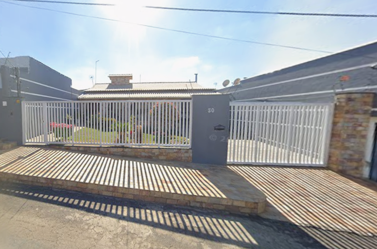 CASA RESIDENCIAL EM PEDRO LEOPOLDO/MG – 3 QUARTOS | TERRENO DE 360 M² — Imagem