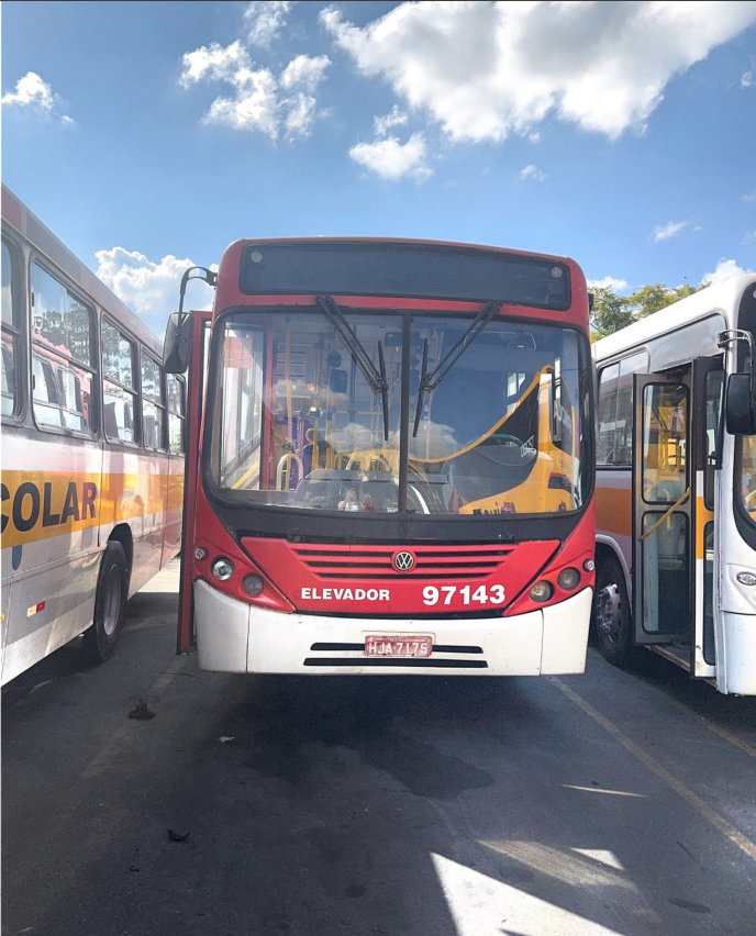 ONIBUS VOLKS/COMIL SVELTO U | 2010/2010 — Imagem