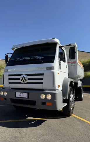 CAMINHÃO VW/17.180 EURO3 WORKER | PLACA HLI8092 |ANO/MOD: 2010/2010 | MIRABELA/MG — Imagem