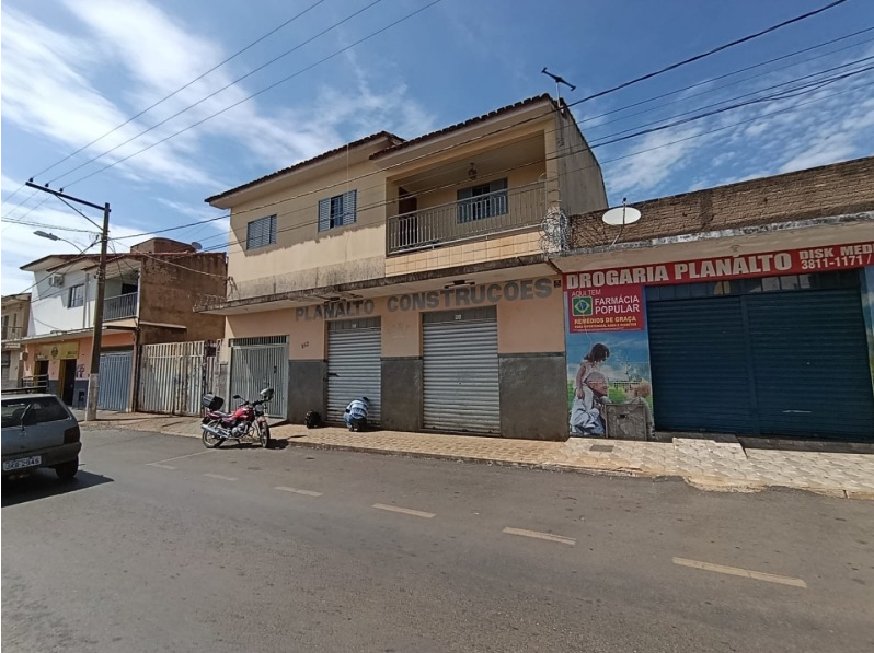 MASSA FALIDA DE EDMAR DE DEUS VIEIRA | LOJA COMERCIAL | MATERIAIS DE CONSTRUÇÃO | PRESIDENTE OLEGÁRIO/MG — Imagem